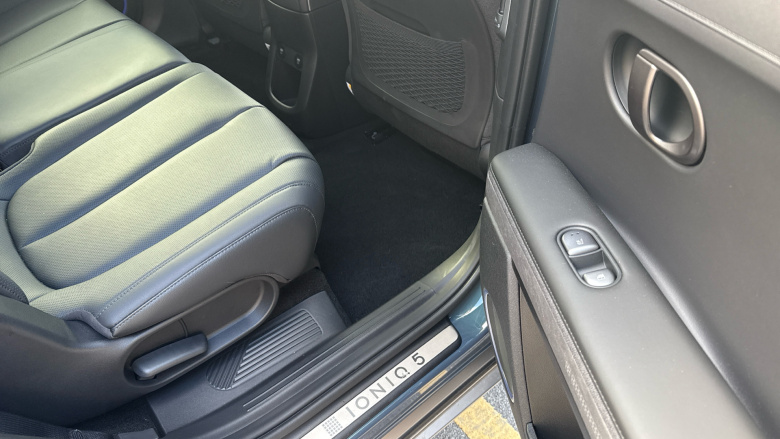 Hyundai IONIQ 5 168kW Ultimate 84 kWh 5dr Auto Electric Hatchback